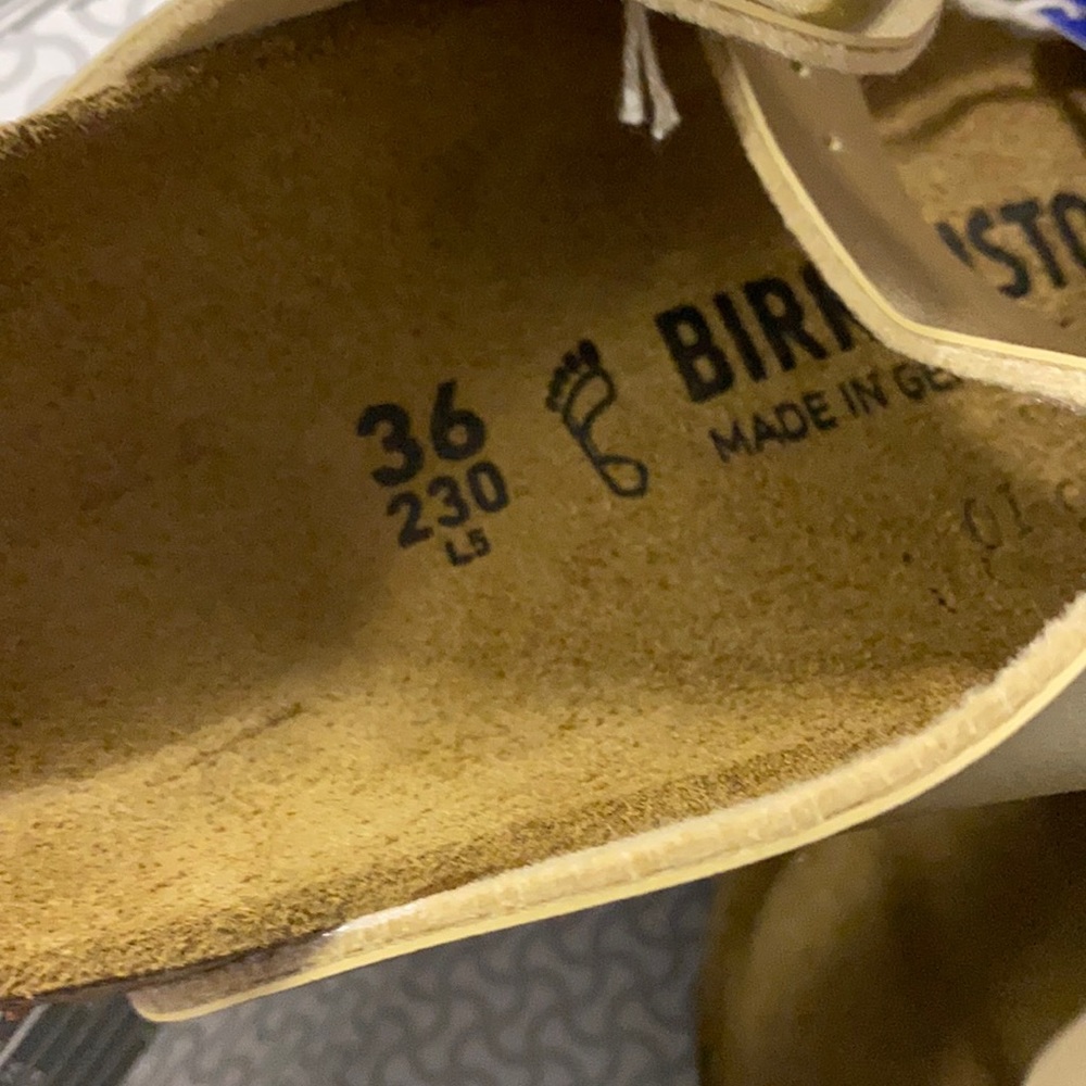 Birkenstock Gizeh gold 5 medium new - Picture 3 of 5
